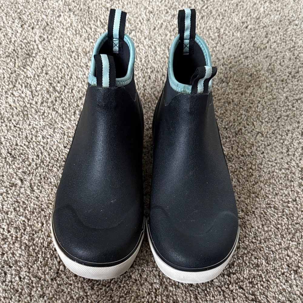 Cabela's Deck Boots